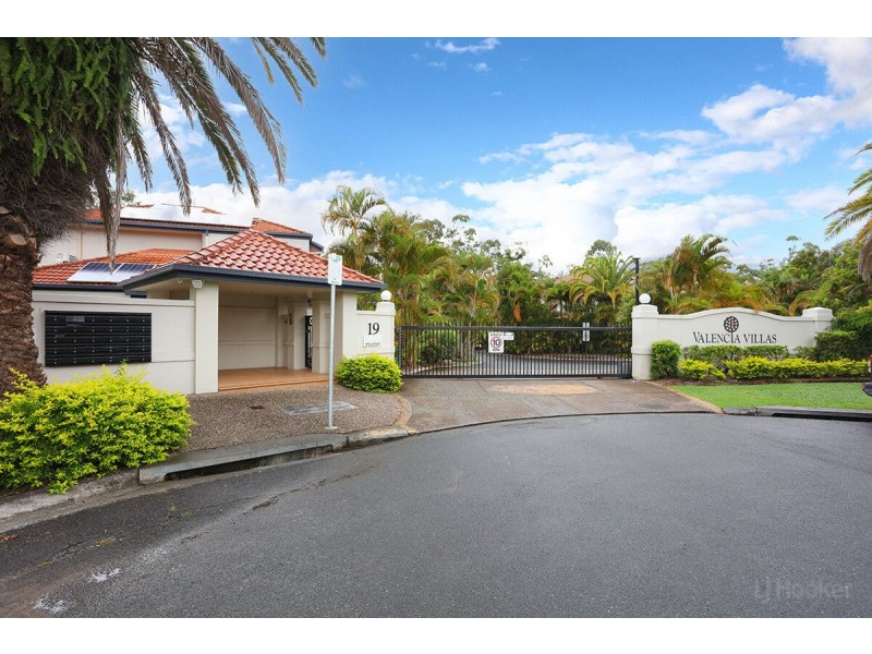 15/19 Harrow Place, Arundel QLD 4214