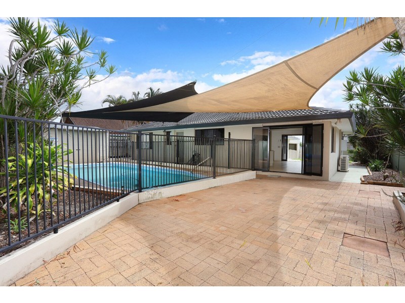 94 Columbus Drive, Hollywell QLD 4216