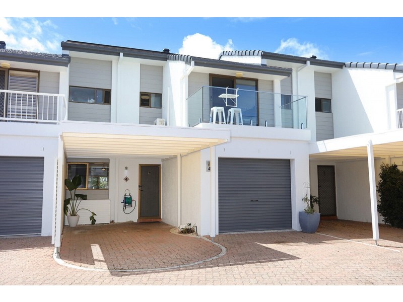 4/81-91 Boykambil Esplanade North, Hope Island QLD 4212