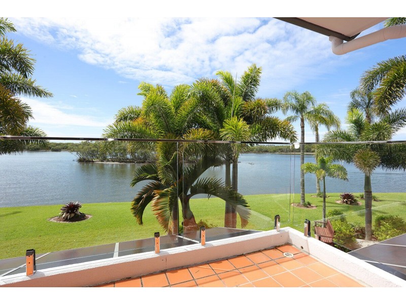 4/81-91 Boykambil Esplanade North, Hope Island QLD 4212