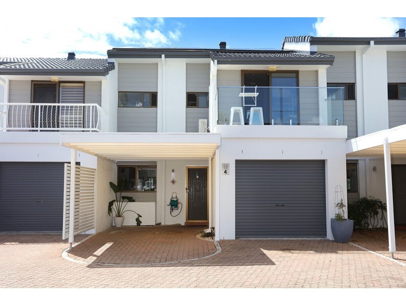 4/81-91 Boykambil Esplanade North, Hope Island QLD 4212