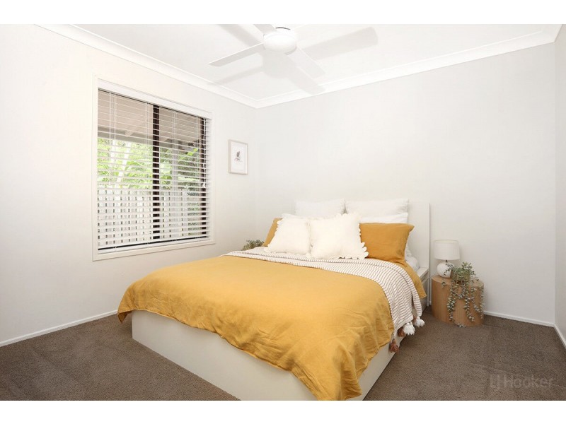 2/20 Eurimbula Court, Paradise Point QLD 4216