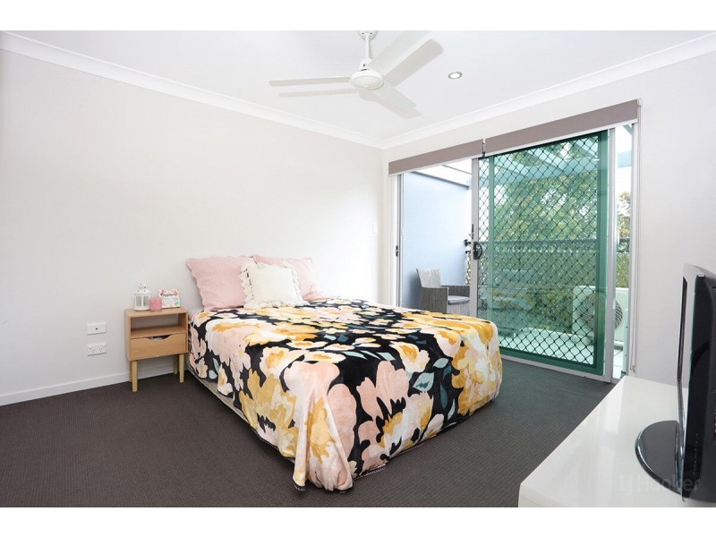 3/177-181 Central Street, Labrador QLD 4215