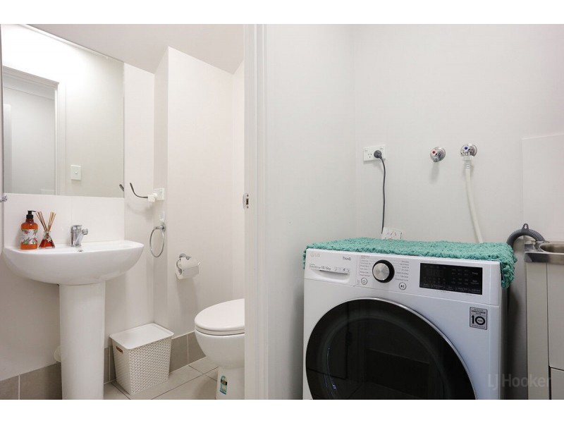 3/177-181 Central Street, Labrador QLD 4215