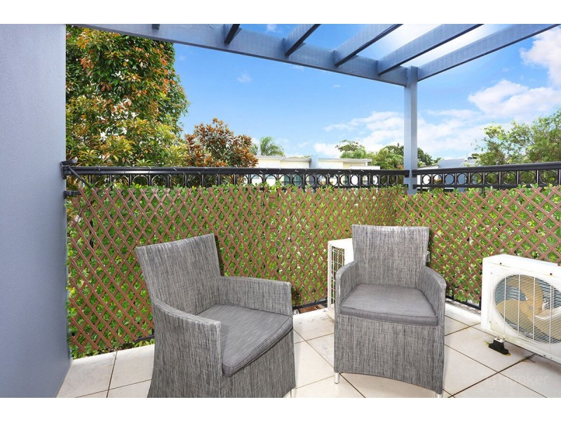 3/177-181 Central Street, Labrador QLD 4215