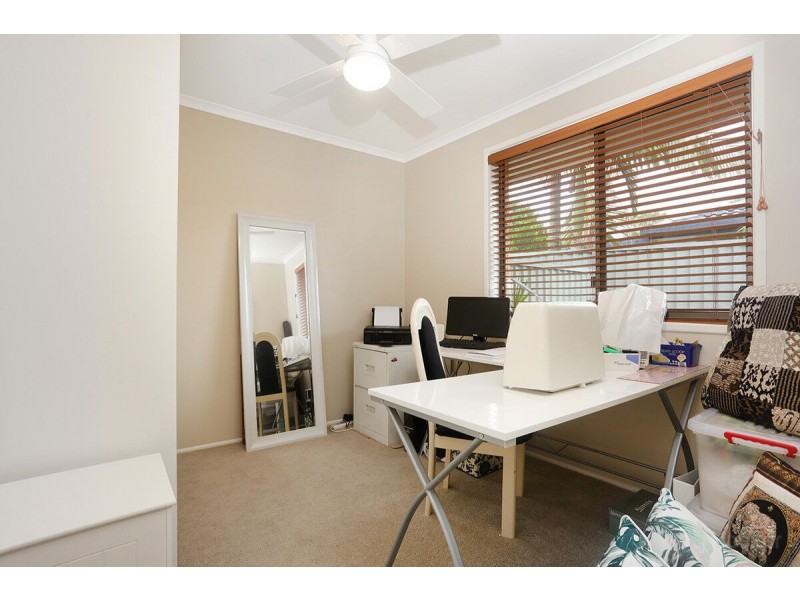 2/11 Eurimbula Court, Paradise Point QLD 4216