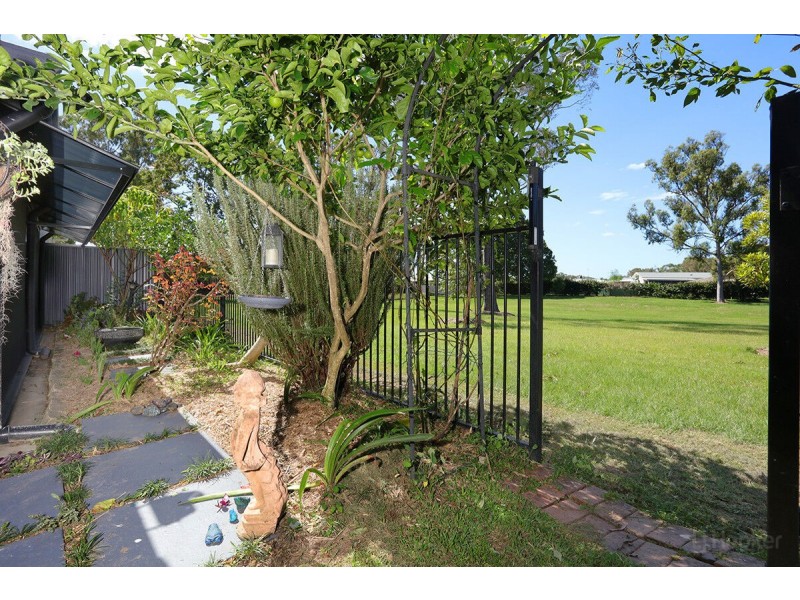 1/75 Kangaroo Avenue, Coombabah QLD 4216