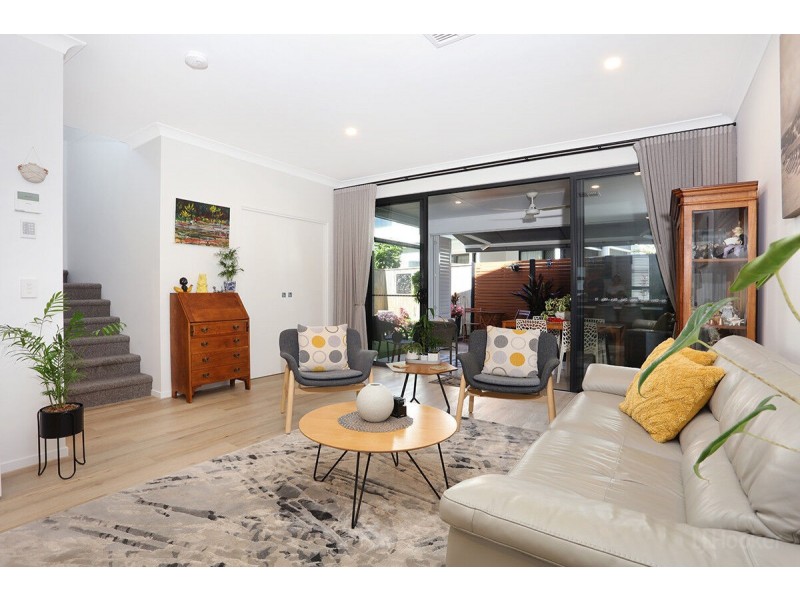 6/4A Hansford Road, Coombabah QLD 4216