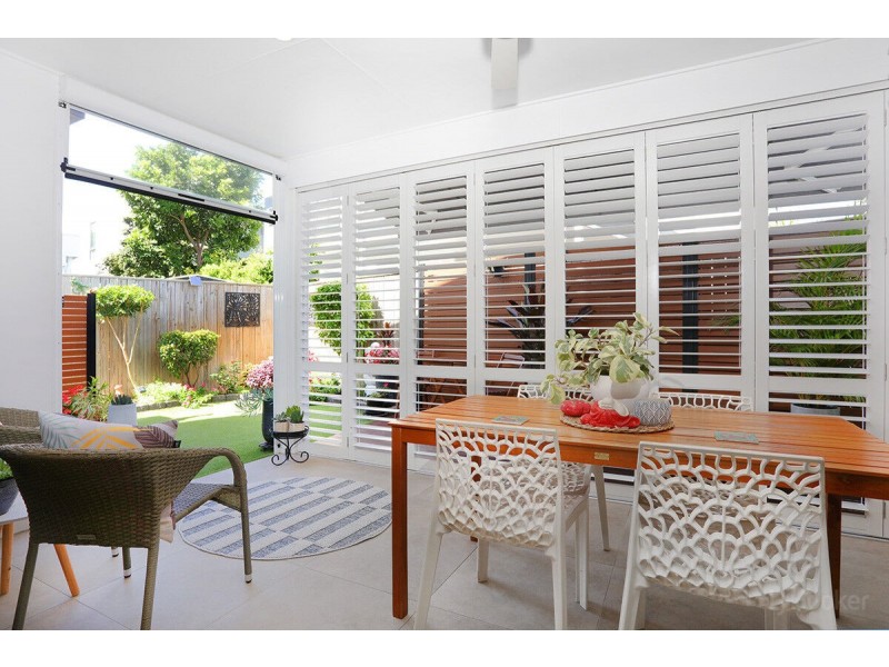 6/4A Hansford Road, Coombabah QLD 4216