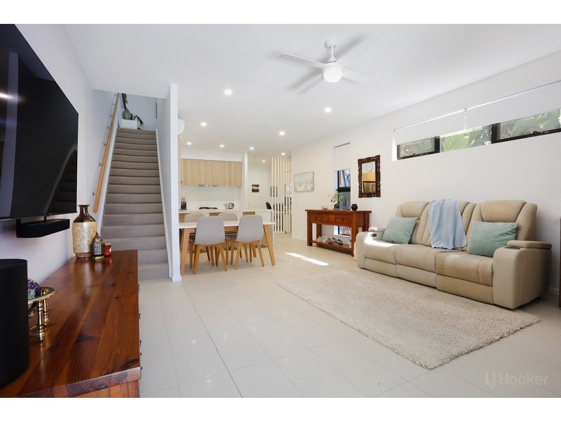 102 North Quay Circuit, Hope Island QLD 4212