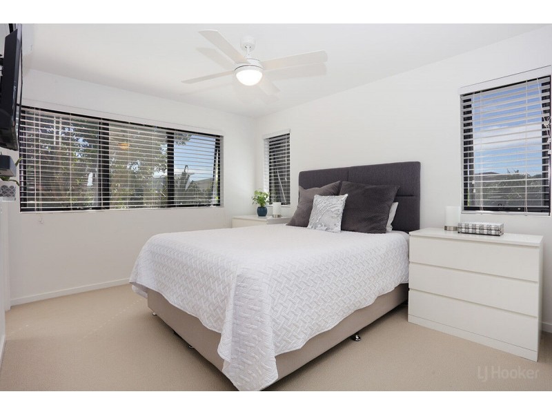 102 North Quay Circuit, Hope Island QLD 4212