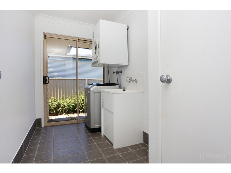 117 Sheehan Avenue, Hope Island QLD 4212