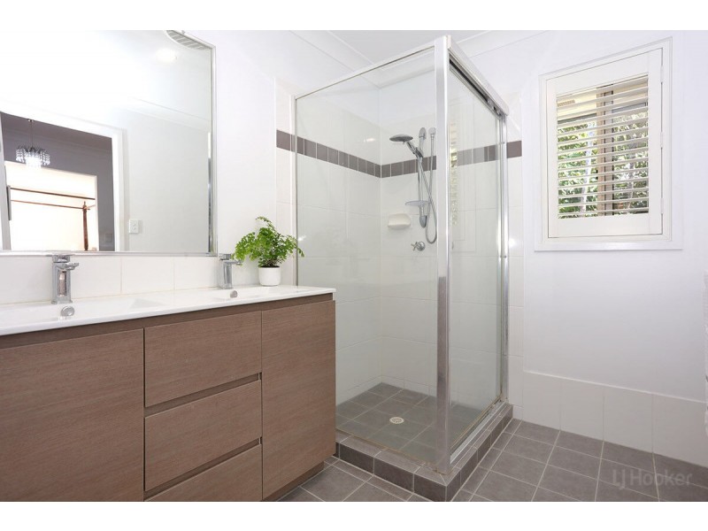 117 Sheehan Avenue, Hope Island QLD 4212