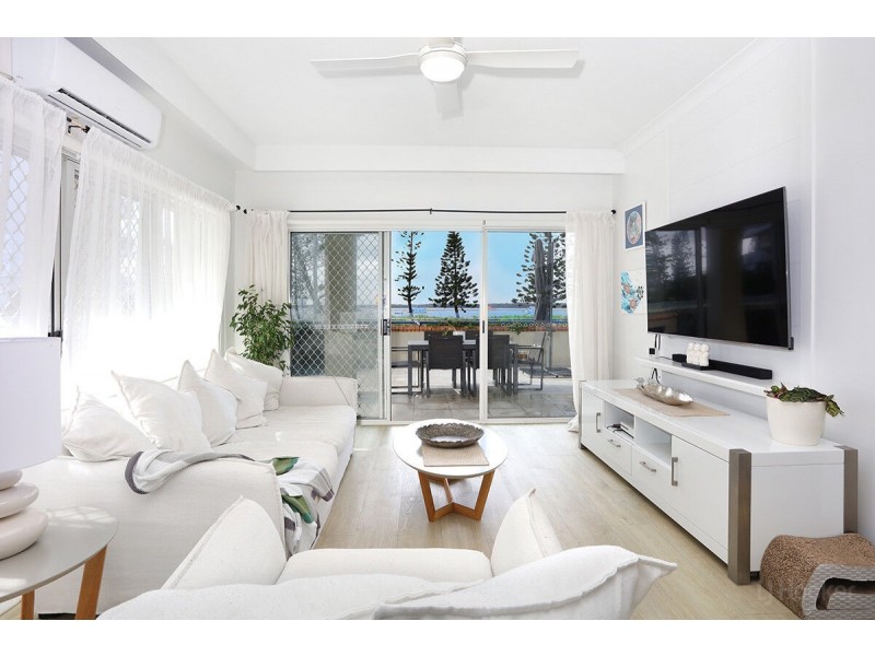 1A/522 Marine Parade, Biggera Waters QLD 4216