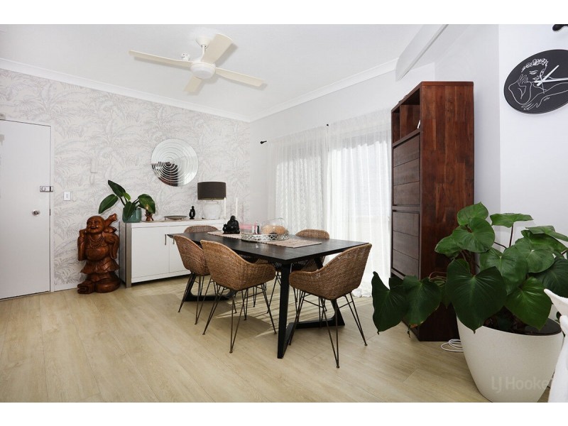 1A/522 Marine Parade, Biggera Waters QLD 4216
