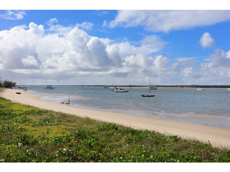 1A/522 Marine Parade, Biggera Waters QLD 4216