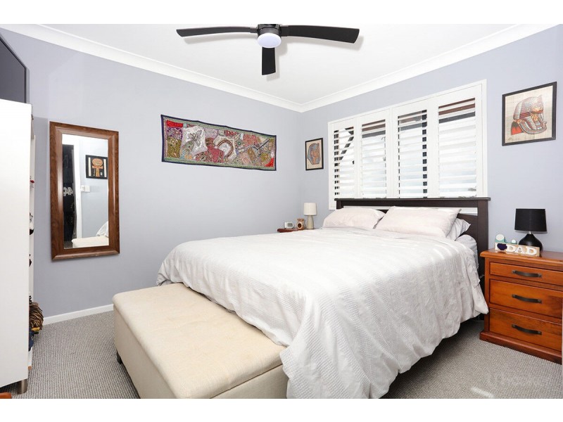 8/31 Middle Street, Labrador QLD 4215