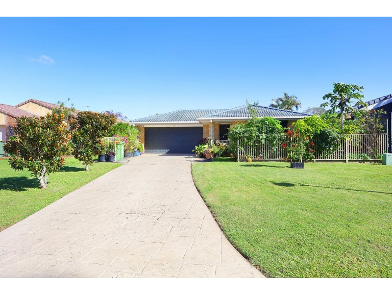 9 Numbat Court, Coombabah QLD 4216