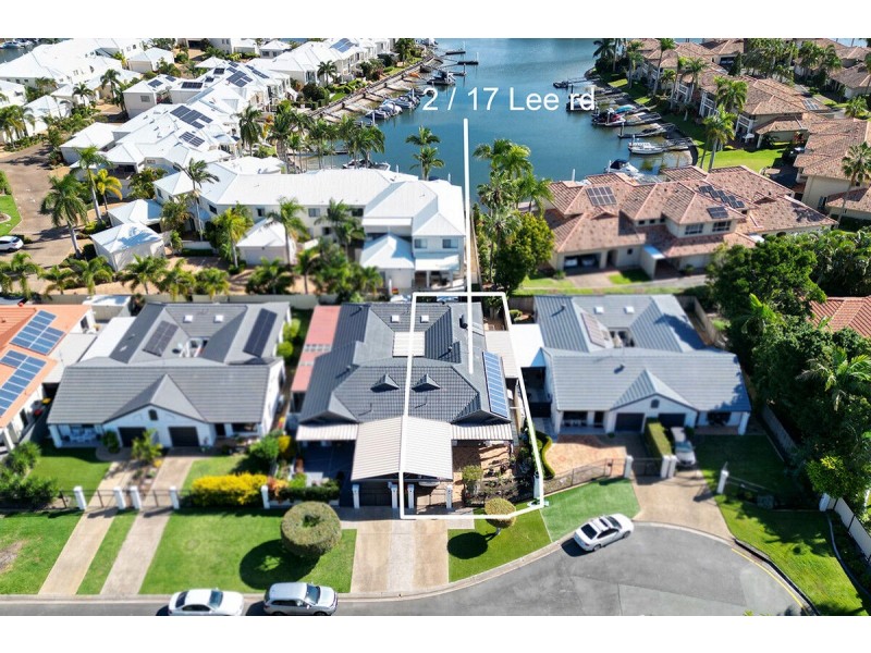 2/17 Lee Road, Runaway Bay QLD 4216
