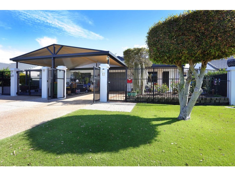 2/17 Lee Road, Runaway Bay QLD 4216