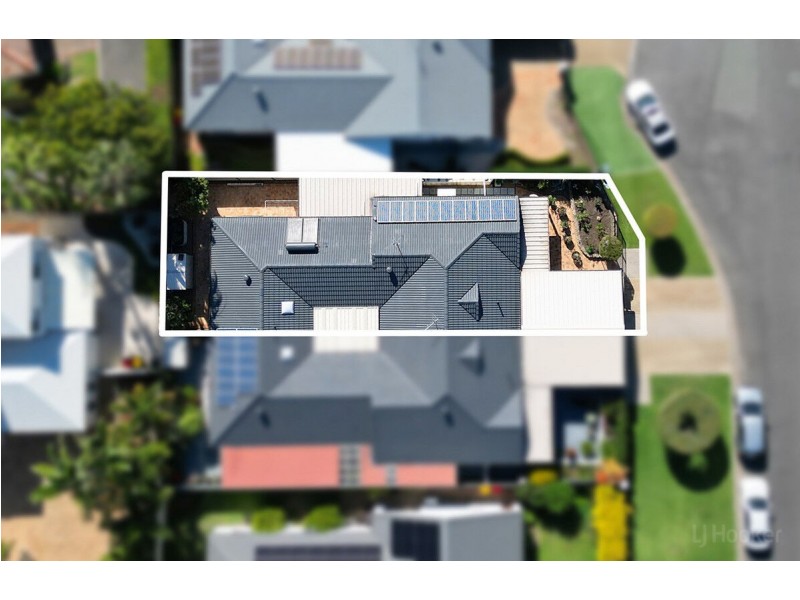 2/17 Lee Road, Runaway Bay QLD 4216