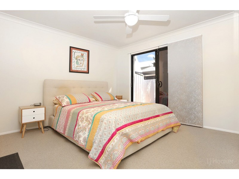 2/17 Lee Road, Runaway Bay QLD 4216