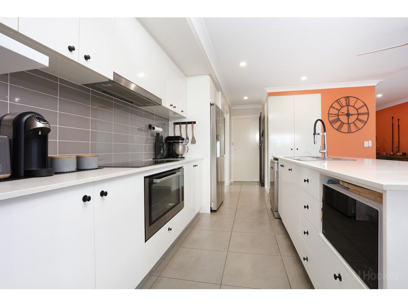 97-101 Weatherly Drive, Jimboomba QLD 4280