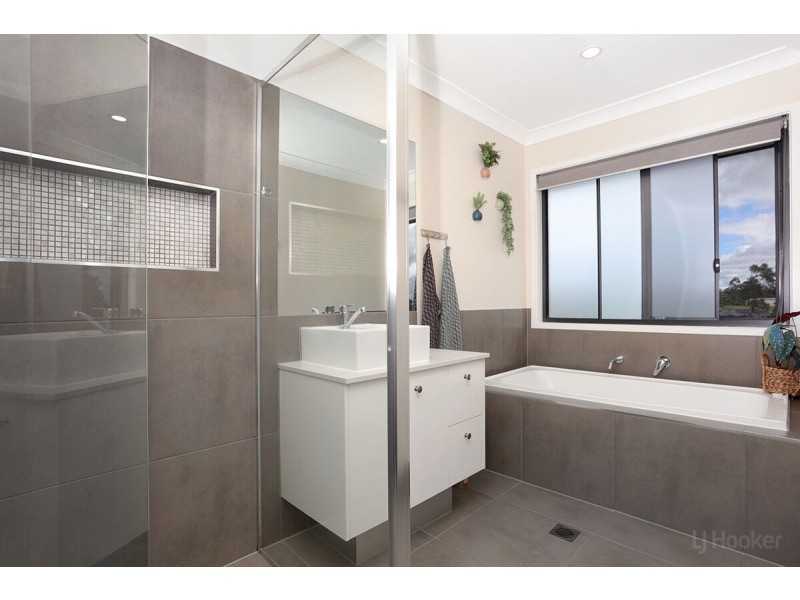 97-101 Weatherly Drive, Jimboomba QLD 4280