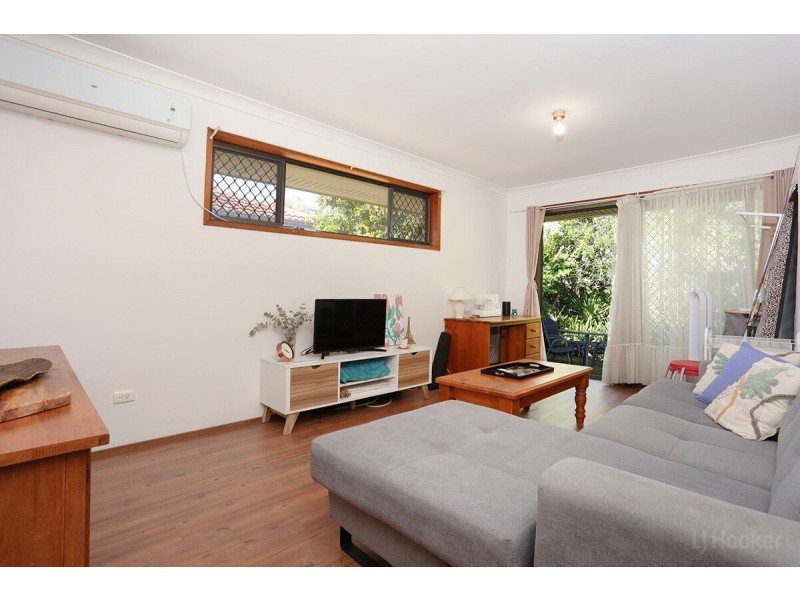 73 Hansford Road, Coombabah QLD 4216