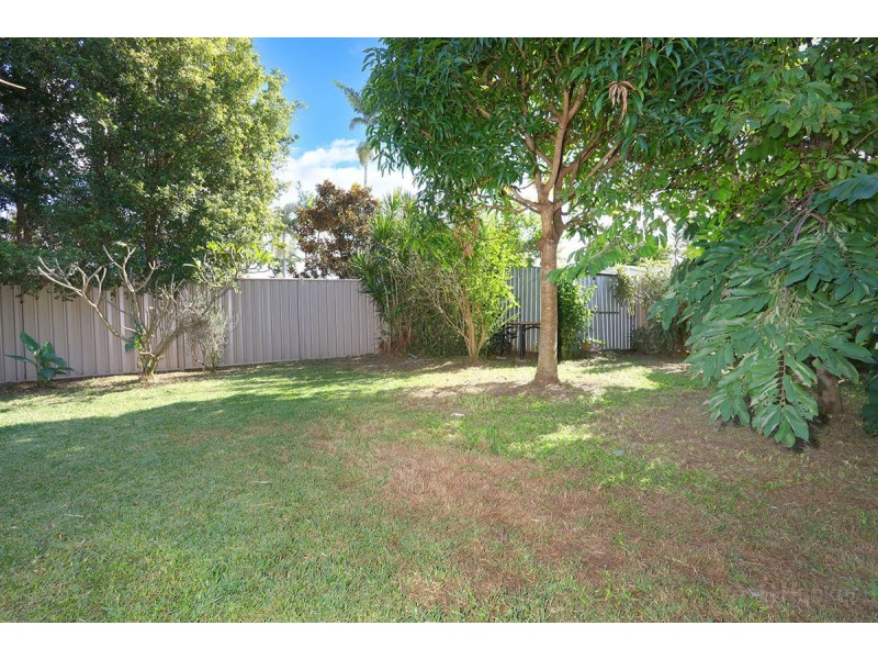 73 Hansford Road, Coombabah QLD 4216