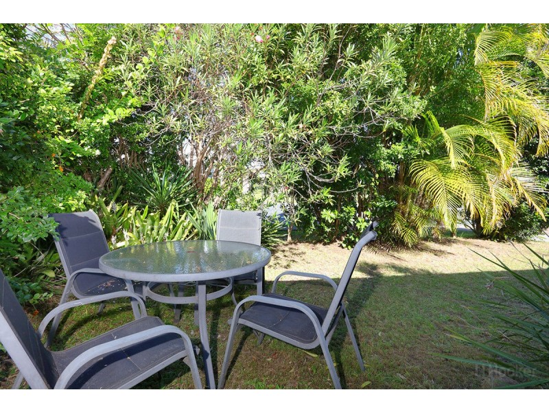 73 Hansford Road, Coombabah QLD 4216