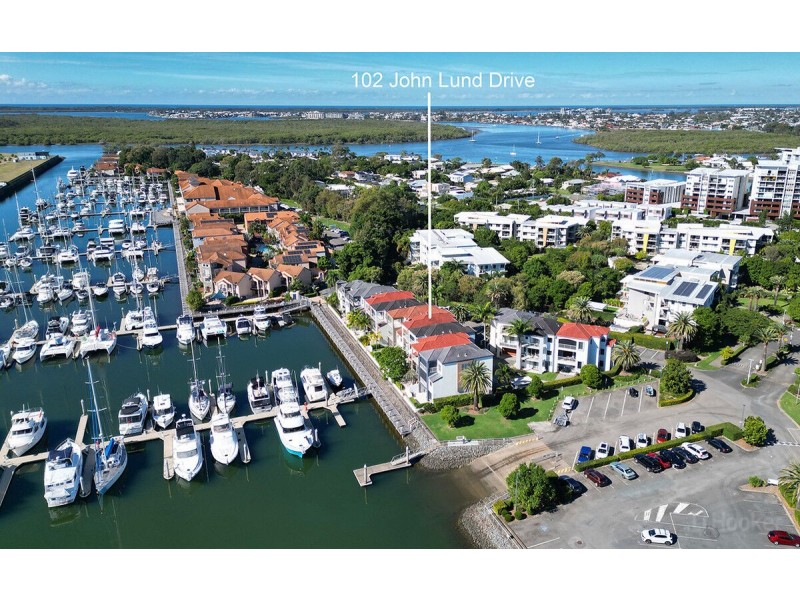 102 John Lund Drive, Hope Island QLD 4212