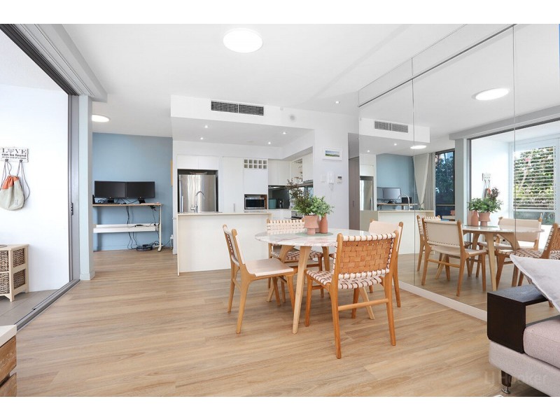 1006/438 Marine Parade, Biggera Waters QLD 4216