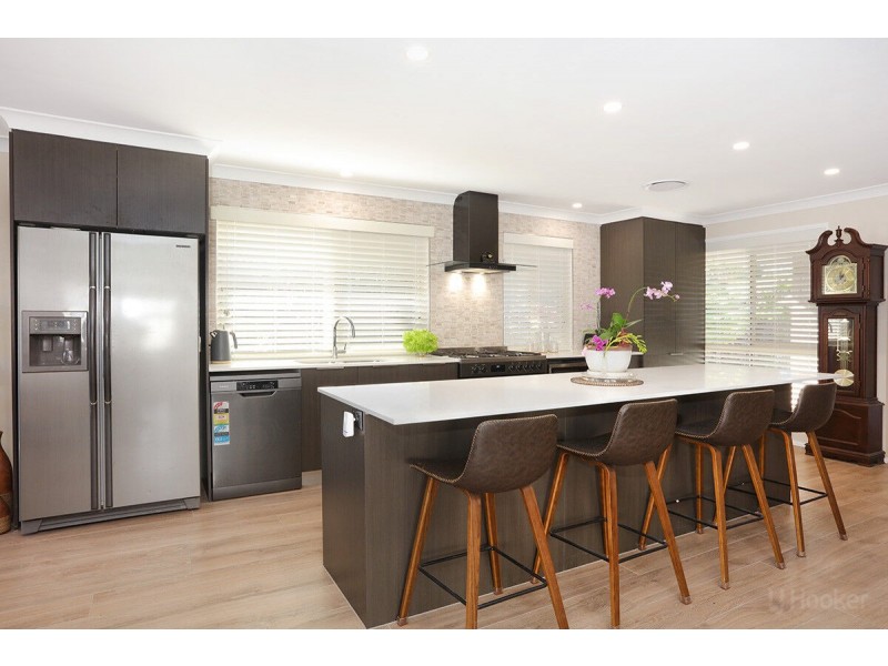 27 Numbat Court, Coombabah QLD 4216