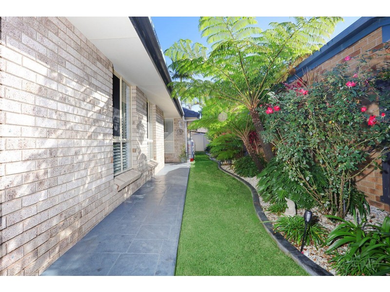 27 Numbat Court, Coombabah QLD 4216