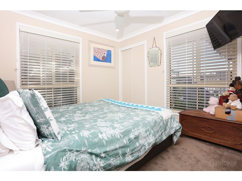 27 Numbat Court, Coombabah QLD 4216