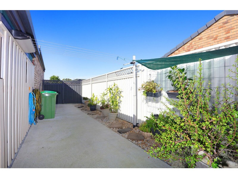 27 Numbat Court, Coombabah QLD 4216