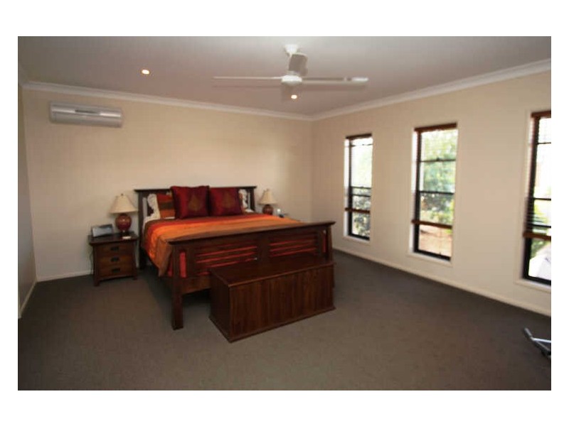 28 Southaven Drive, Helensvale QLD 4212