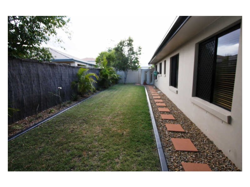 28 Southaven Drive, Helensvale QLD 4212