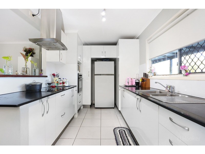 318 Oxley Drive, Coombabah QLD 4216