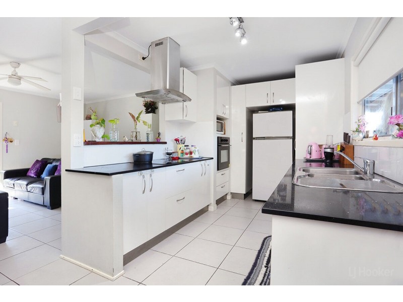 318 Oxley Drive, Coombabah QLD 4216