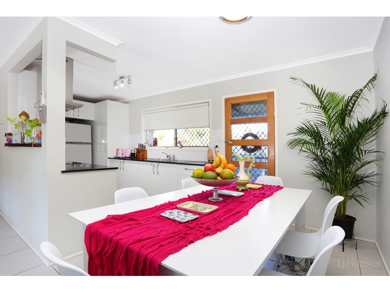 318 Oxley Drive, Coombabah QLD 4216