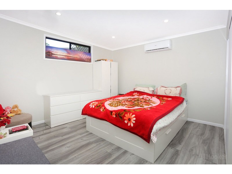 318 Oxley Drive, Coombabah QLD 4216