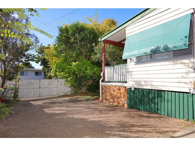 69 Bernecker Street, Carina QLD 4152