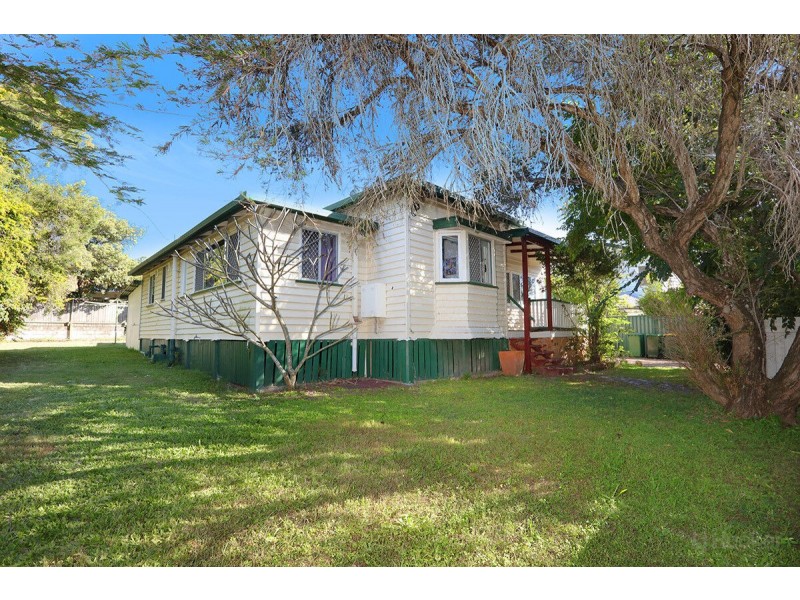 69 Bernecker Street, Carina QLD 4152