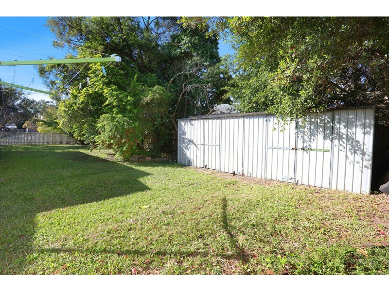 69 Bernecker Street, Carina QLD 4152