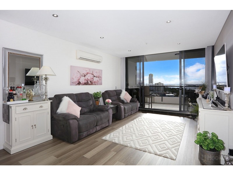 1811/2 Aqua Street, Southport QLD 4215