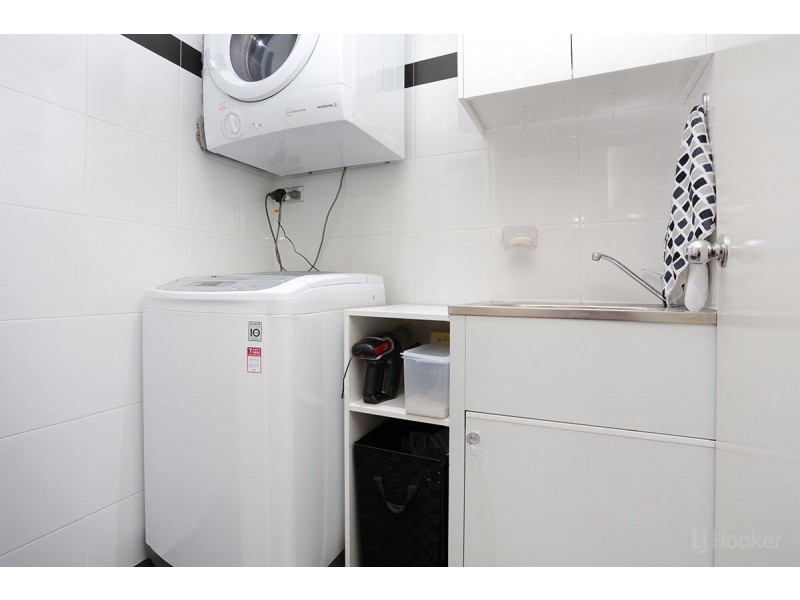 1811/2 Aqua Street, Southport QLD 4215