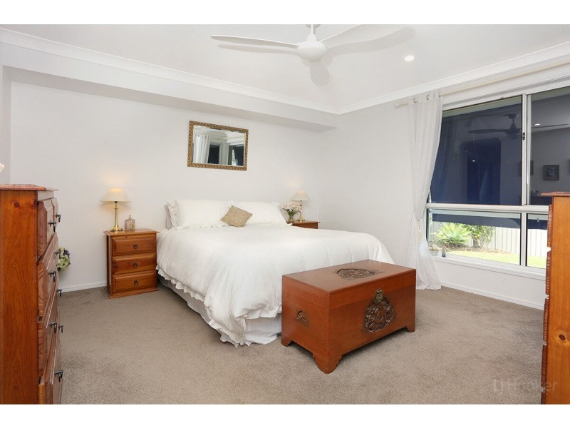 29 Monterey Keys Drive, Helensvale QLD 4212