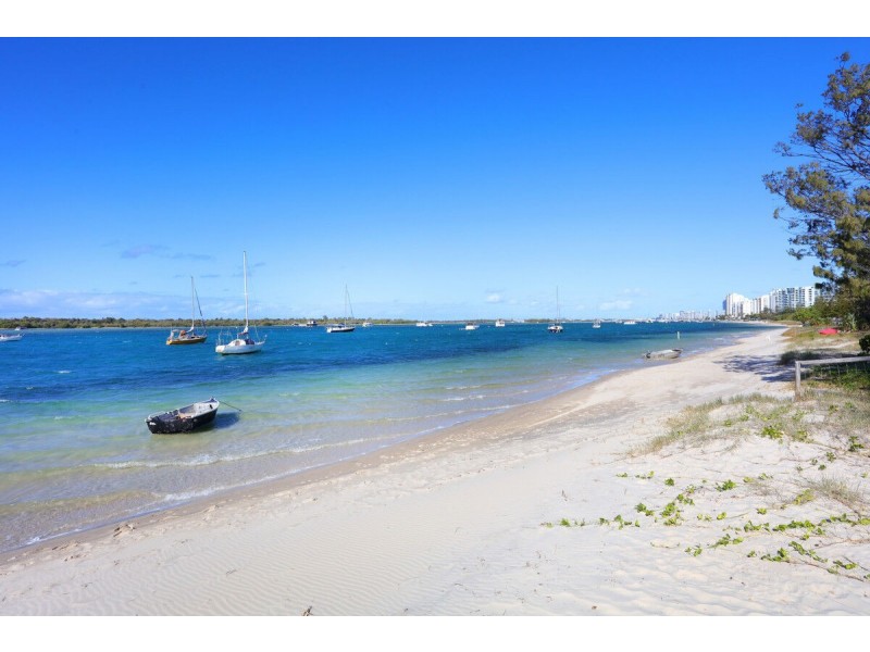 15/4 Brighton Street, Biggera Waters QLD 4216